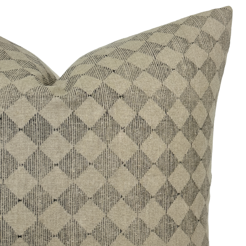 Sutton | Black Checkered Diamond Pillow Cover